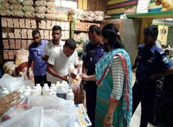 বগুড়া শেরপুরে জরিমানা গুণে বৈধতা পেলো ভেজাল লাচ্ছা 